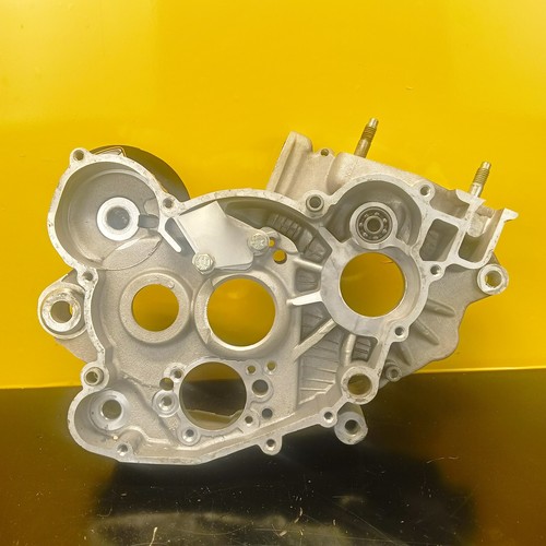 Carter moteur droit racing - moteur,