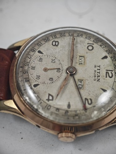 Reloj titan triple calendario - reloj,