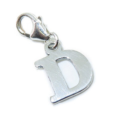 Lettera D iniziale charm in