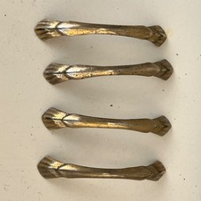 LOTTO 4 Maniglie antiche in