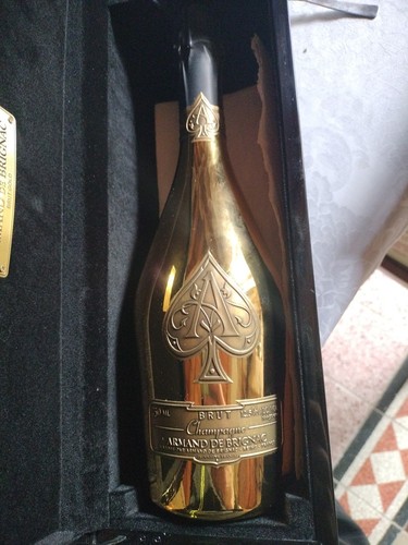 Champagne armand brignac - champagne,