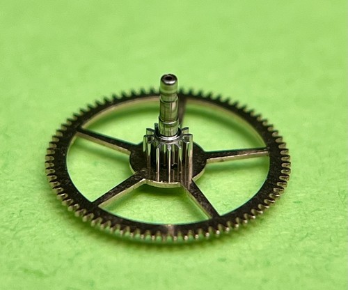 Omega 285 center wheel - omega,