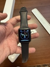 Apple Watch Serie 1 42mm Cassa in Acciaio Grigio Siderale, Cinturino in Silicone