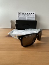 Occhiali da sole Oakley Holbrook Prizm neri polarizzati in scatola nuovi come Valve Frogskin