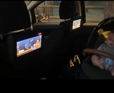 Lettore dvd per auto Next Base Click 7 lite  con staffa, ottimo per bambini!