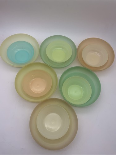 Vintage tupperware pastel bowl - tupperware,
