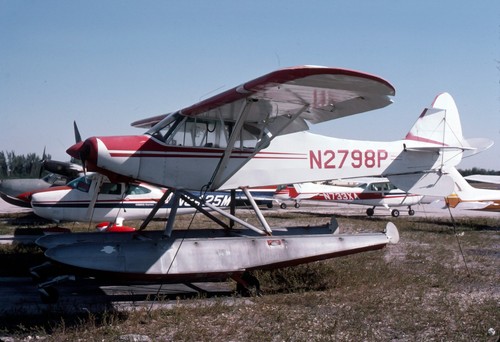 Piper cub n2798p at - cub, (floats),