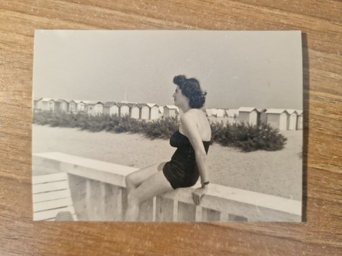 23158 fotografia donna - ,