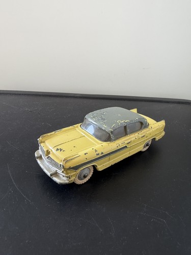 Dinky toys england hudson - dinky,