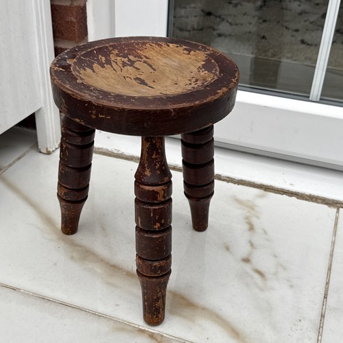 Sgabello piccolo vintage