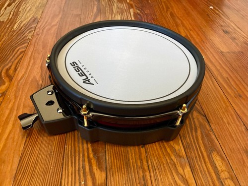 Alesis mesh drum pad - drum,