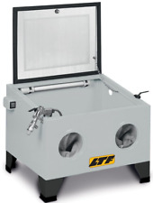 Sabbiatrice da banco cabina