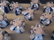 BOMBONIERA CALAMITA PIEDINI DOPPI ,CUORE ,NOME  NASCITA BATTESIMO FESTA BIMBO