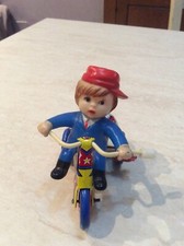 Rarissimo gioco in latta a chiave bambino su triciclo made in Korea anni 70