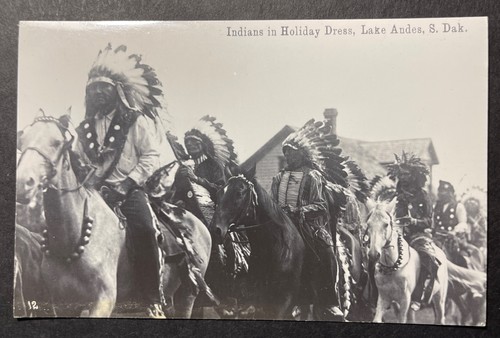 Indians holiday dress - dress, lake