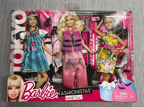 Barbie 2010 fashionistas - barbie,