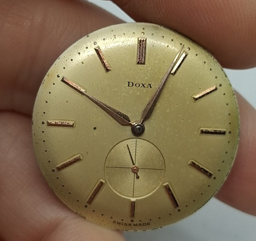 Doxa cal 5 942 - 11, movimento