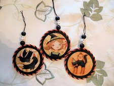 Ornamenti in legno in tessuto
