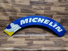 Insegna in metallo smaltato