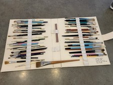 Spazzole vintage artista con