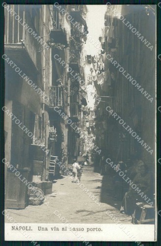 Napoli città via basso - città,