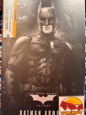 Hot Toys DC Comics Dark Knight