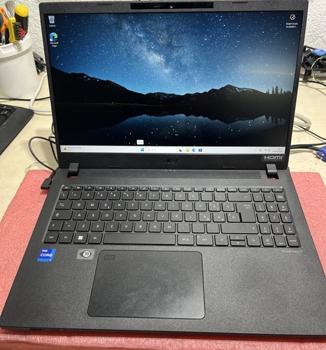 Acer tmp215 i7 1255u - tmp215, 15,6”