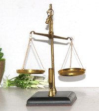 Antico Ottone Equilibrio