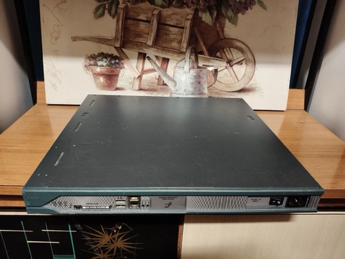 Router cisco 2811 compact - cisco,