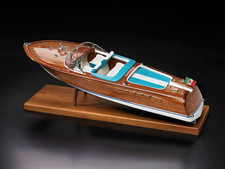 Amati 1/10 Scale Riva Aquarama