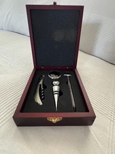 Set vino 4 accessori da