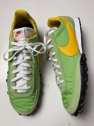 Nike waffle racer green - racer, nebula