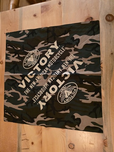 Sciarpa bandana mimetica uomo