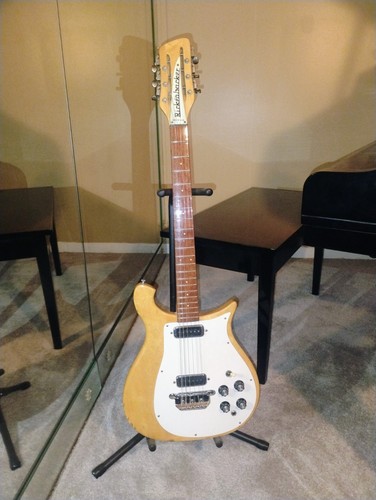 450 mapleglo rickenbacker 1979 - mapleglo,