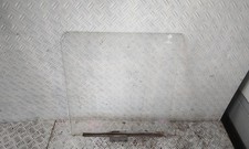 VETRO SCENDENTE ANTERIORE