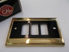 CAL DEP  BTICINO MAGIC PLACCA - 3POSTI - OTTONE LUCIDO MOSTRINA NERO LUCIDO