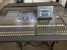 Yamaha PM5D Mixer digitale 48 canali in flight case + cover