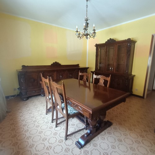 Vendo tavolo con sedie - con, 4