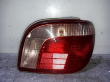 PILOTO TRASERO DERECHO /