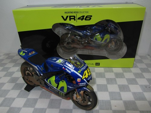 Minichamps rossi yamaha - minichamps,