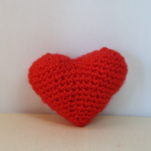 Cuore uncinetto amigurumi