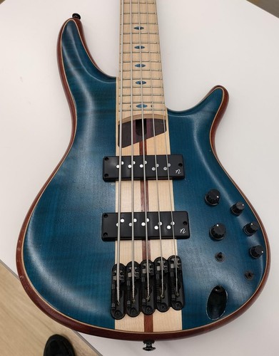 Basso elettrico ibanez - basso,