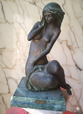Bronzo di donna Nico Venzo 