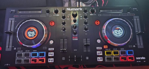 Console numark mixtrack - ,
