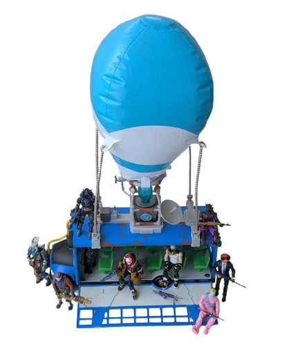 Fortnite deluxe battle bus - battle,