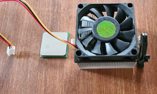 CPU AMD Sempron 2800+  1.6 GHz Socket 754 SDA2800AIO3BX plus Ventirad AMD