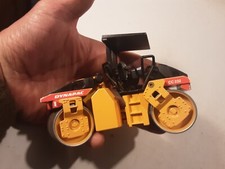 MODELLINO SCHIACCIASASSI DYNAPAC SCALA 1:35 IN OTTIMO STATO E PIUTTOSTO PESANTE