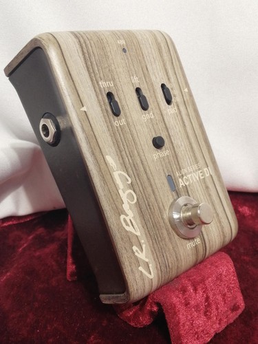 Preamplificatore per chitarra