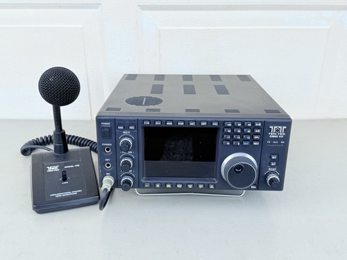 Ricetrasmettitore radioamatore