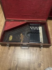 Antica arpa a corda CF